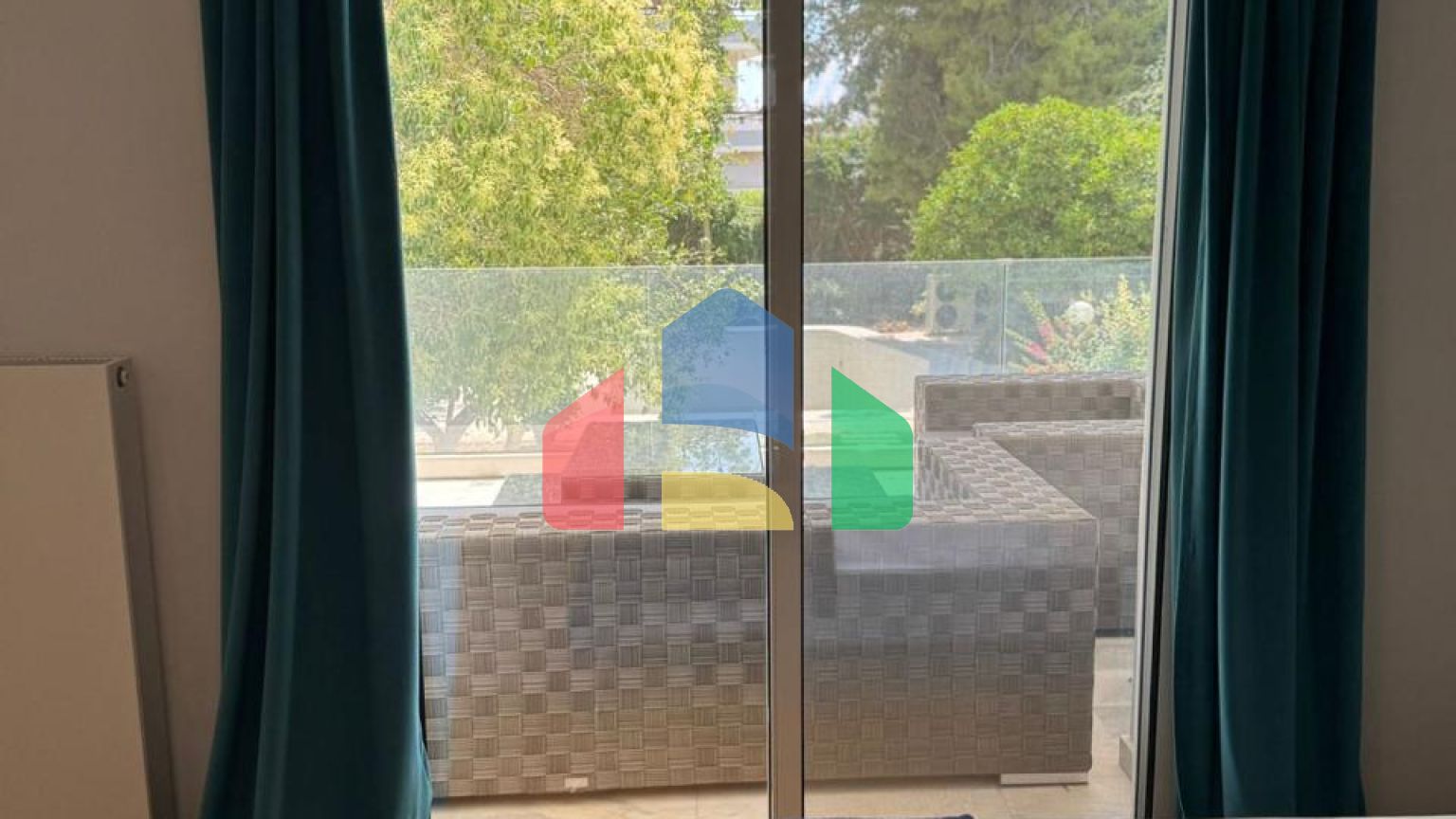 Продаж - Таунхаус 300 m² в Афінах