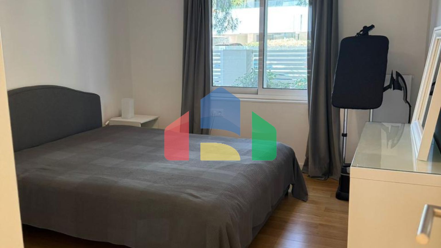 Продаж - Таунхаус 300 m² в Афінах