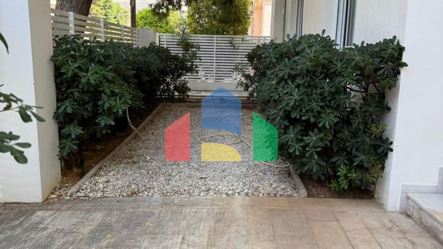 Продаж - Таунхаус 300 m² в Афінах