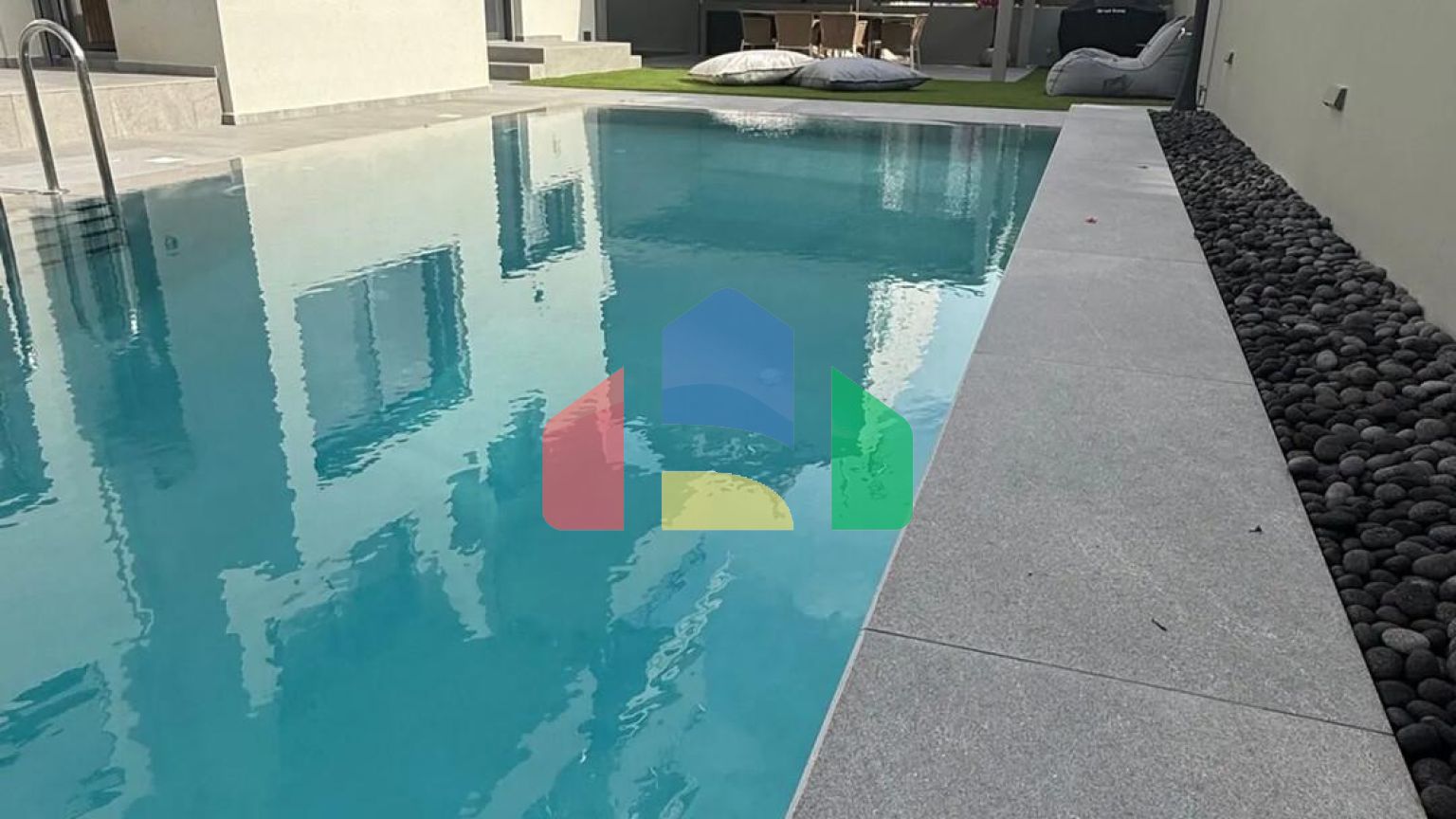 Продаж - Таунхаус 187 m² в Афінах