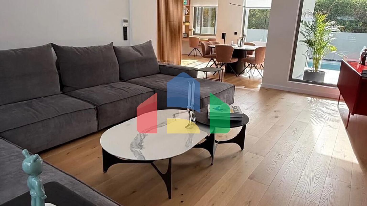 Продаж - Таунхаус 187 m² в Афінах