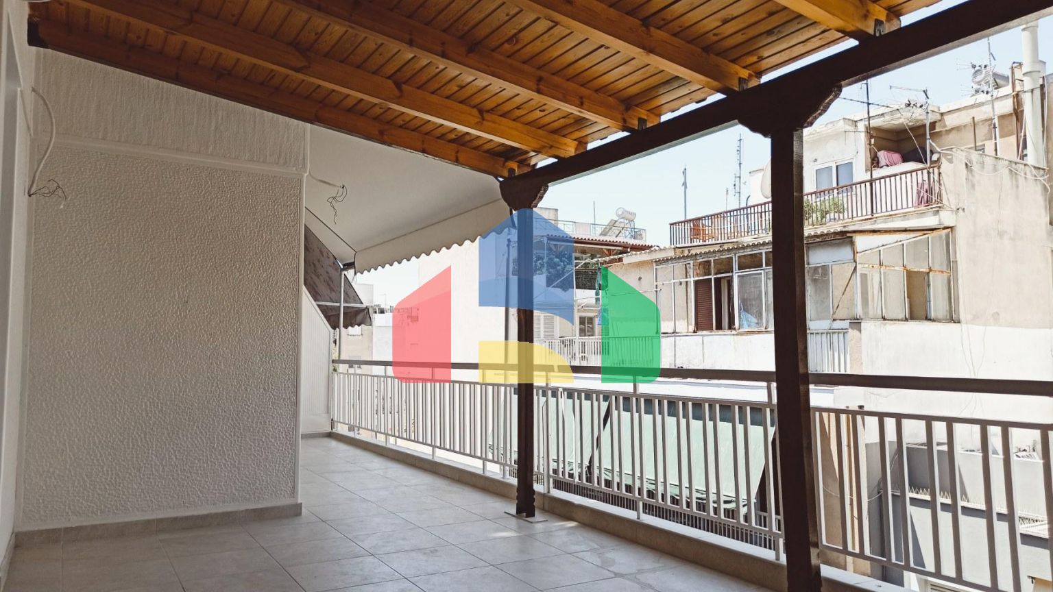 Продаж - Квартира 75 m² в Афінах