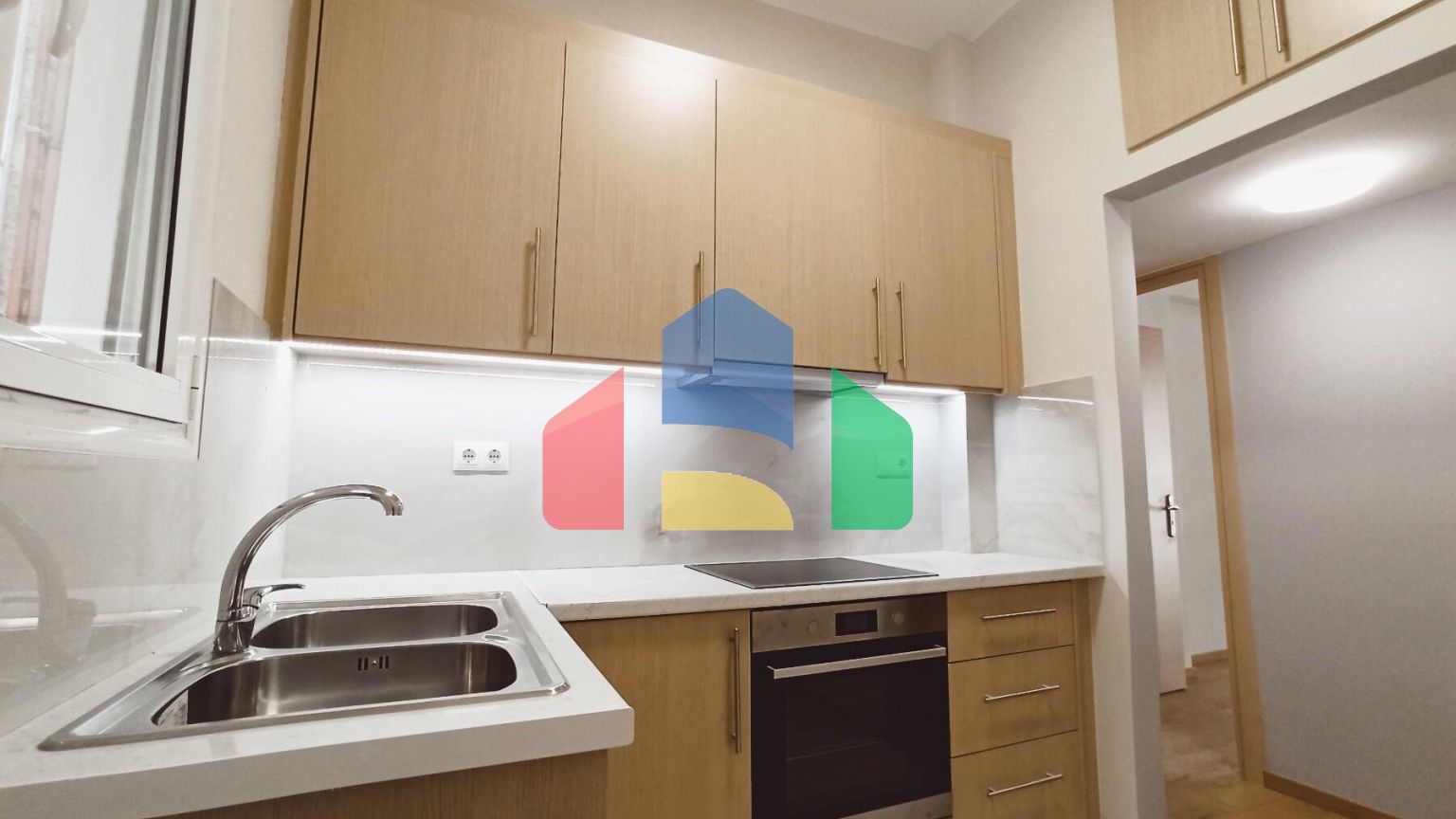 Продаж - Квартира 75 m² в Афінах