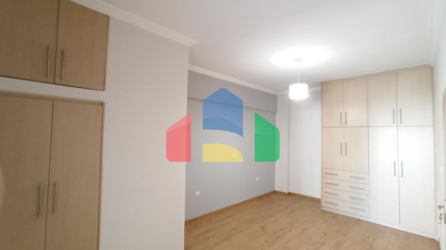 Продаж - Квартира 75 m² в Афінах