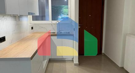 Продаж - Квартира 51 m² в Афінах