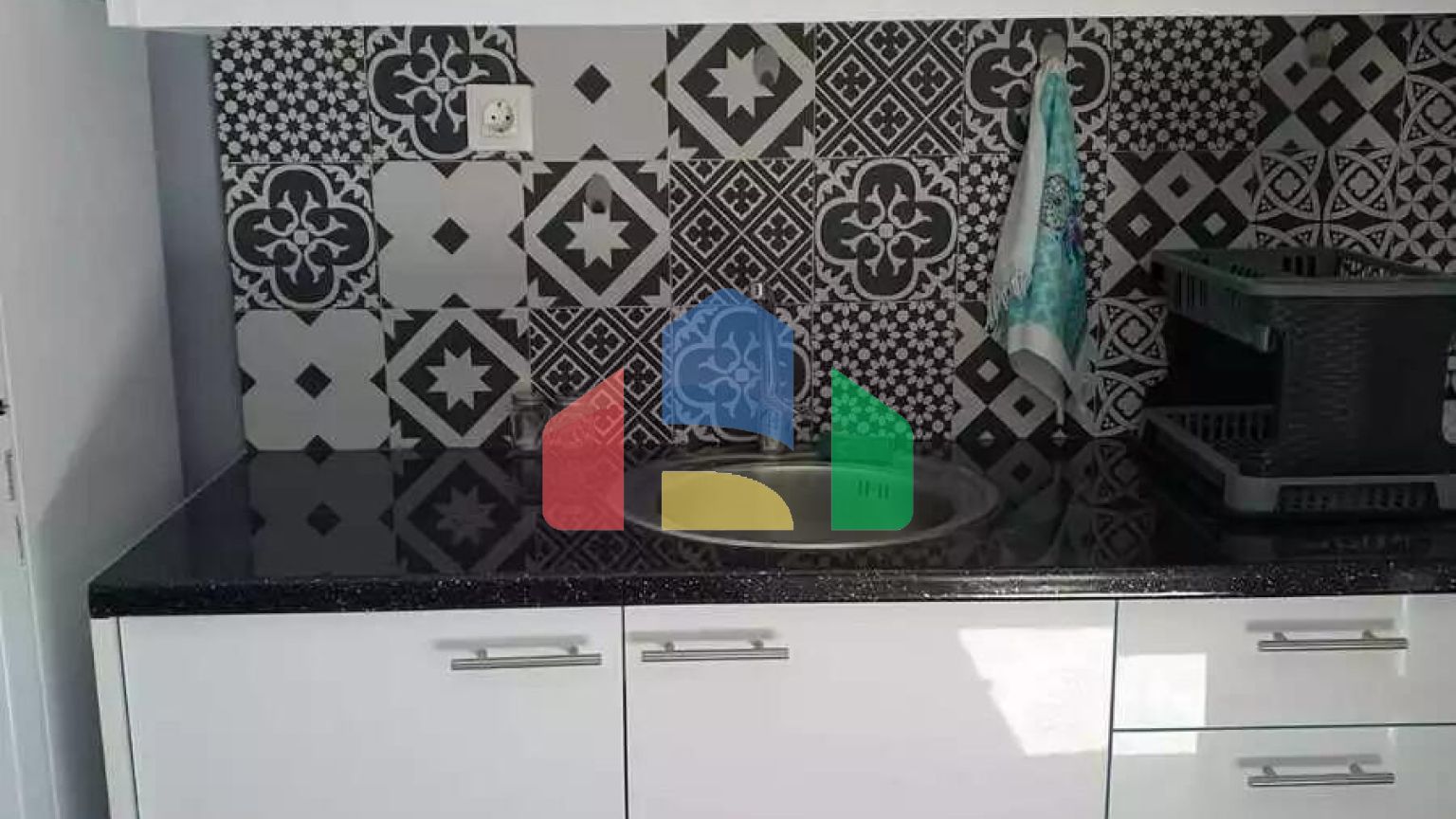 Продажа - Коттедж 68 m² в Афинах