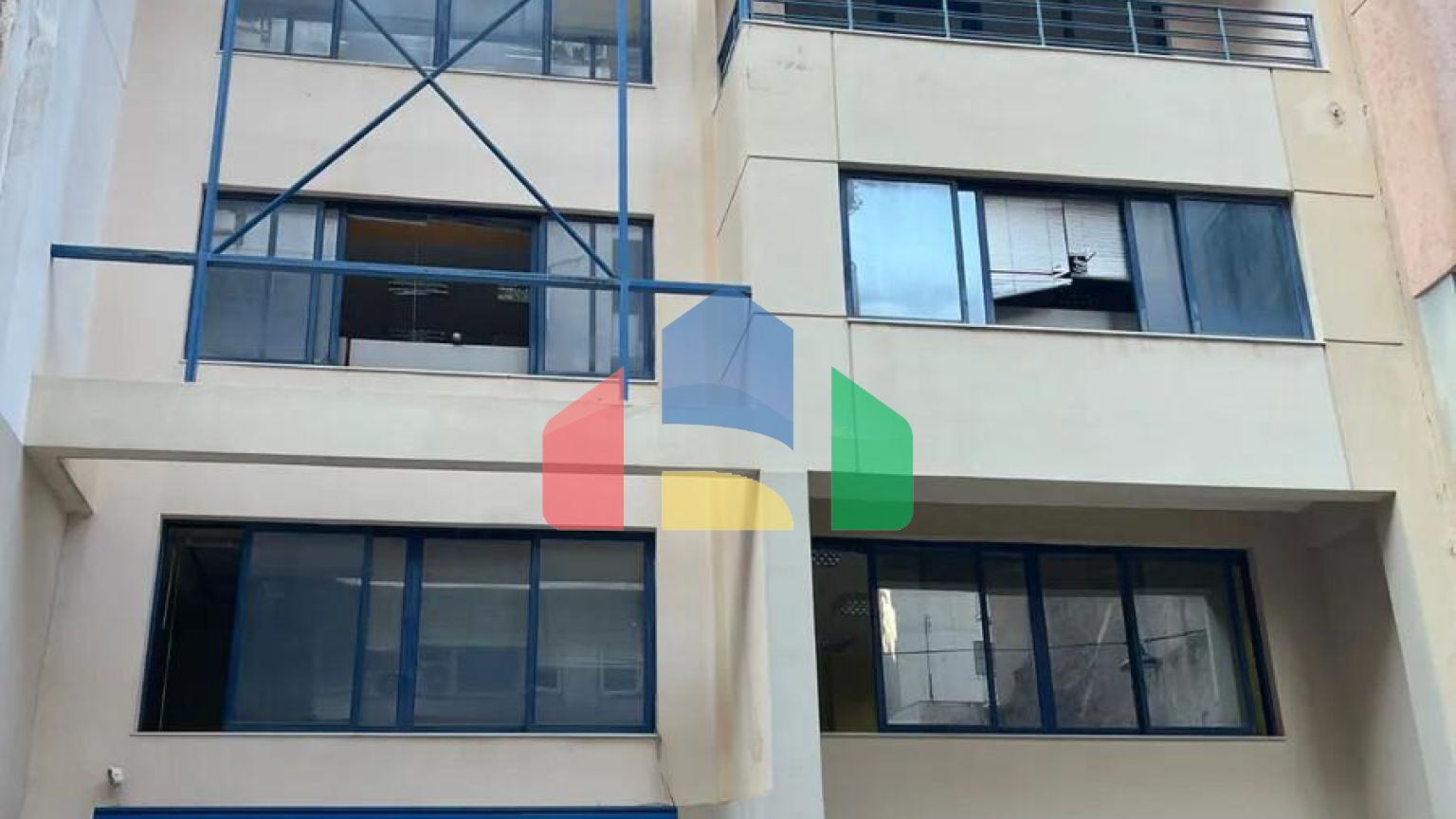 Продаж - Будівля 1491 m² в Афінах