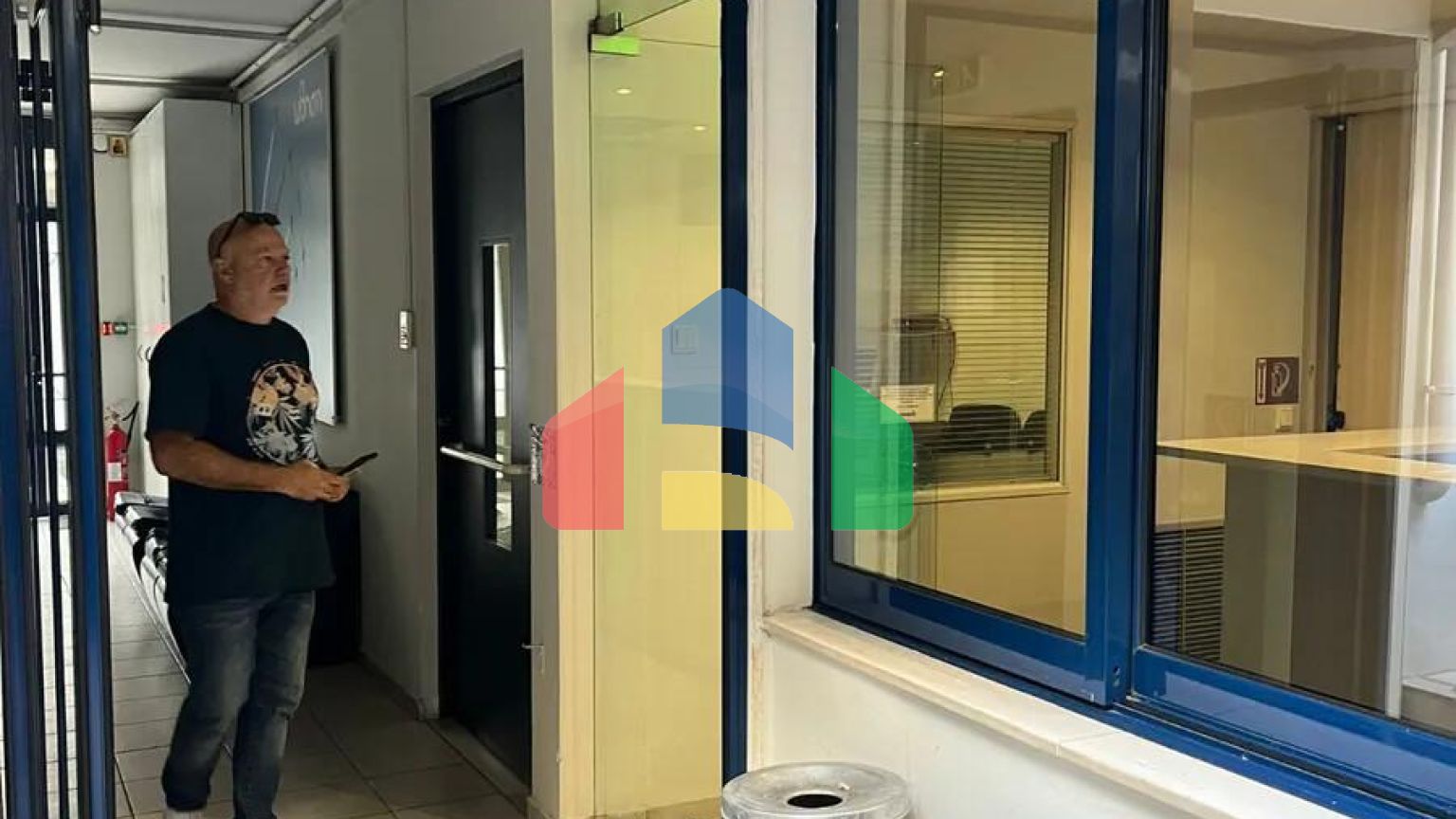 Продаж - Будівля 1491 m² в Афінах