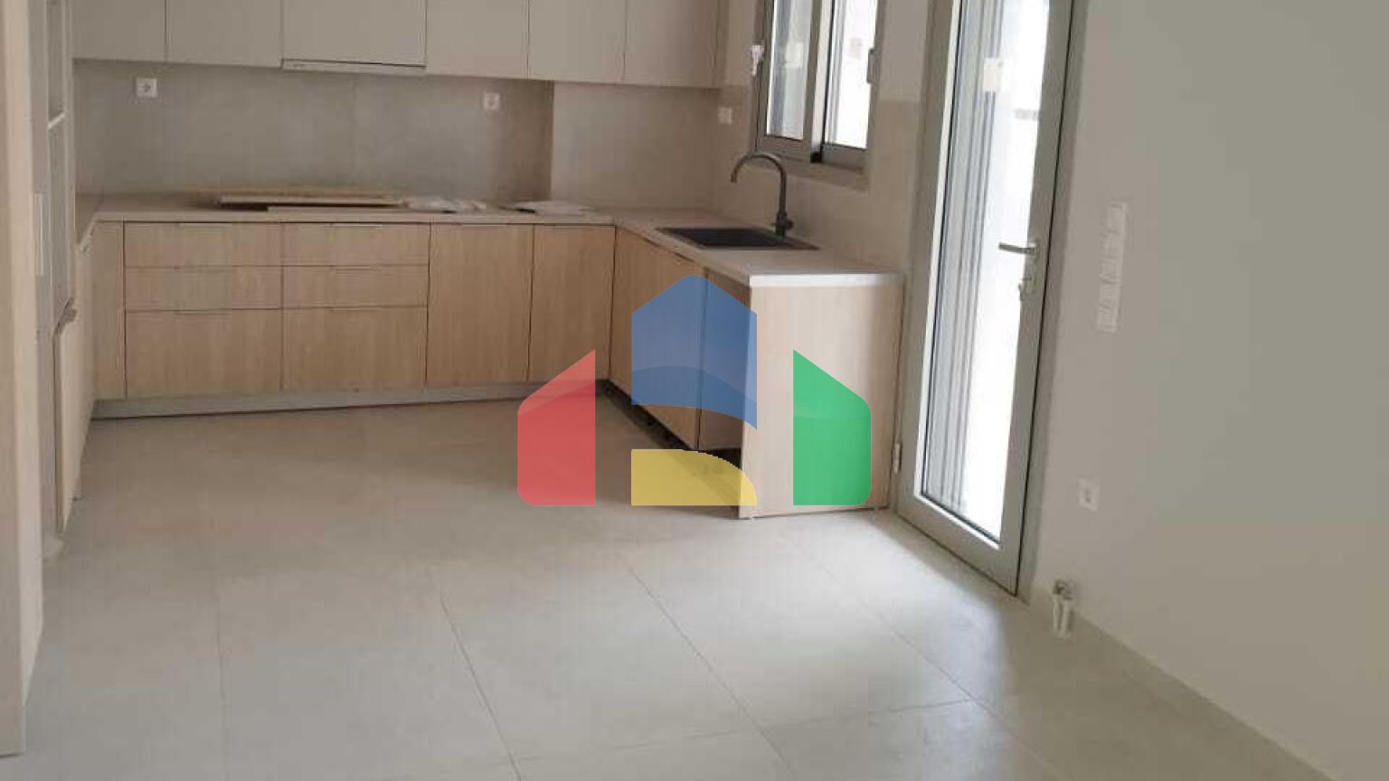 Продаж - Квартира 82 m² в Афінах