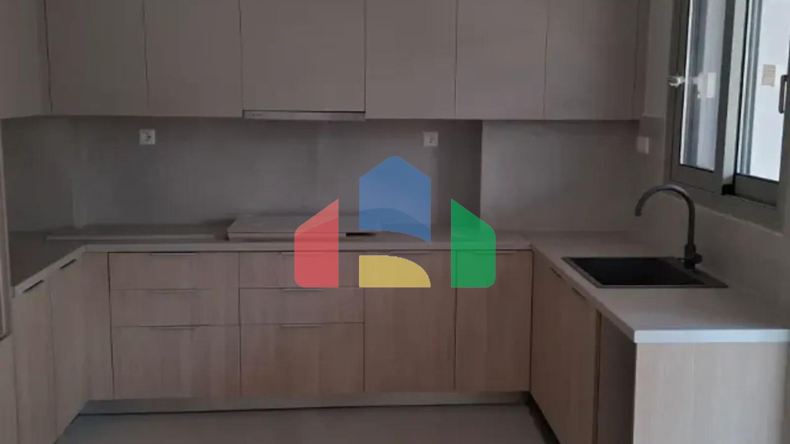 Продаж - Квартира 82 m² в Афінах