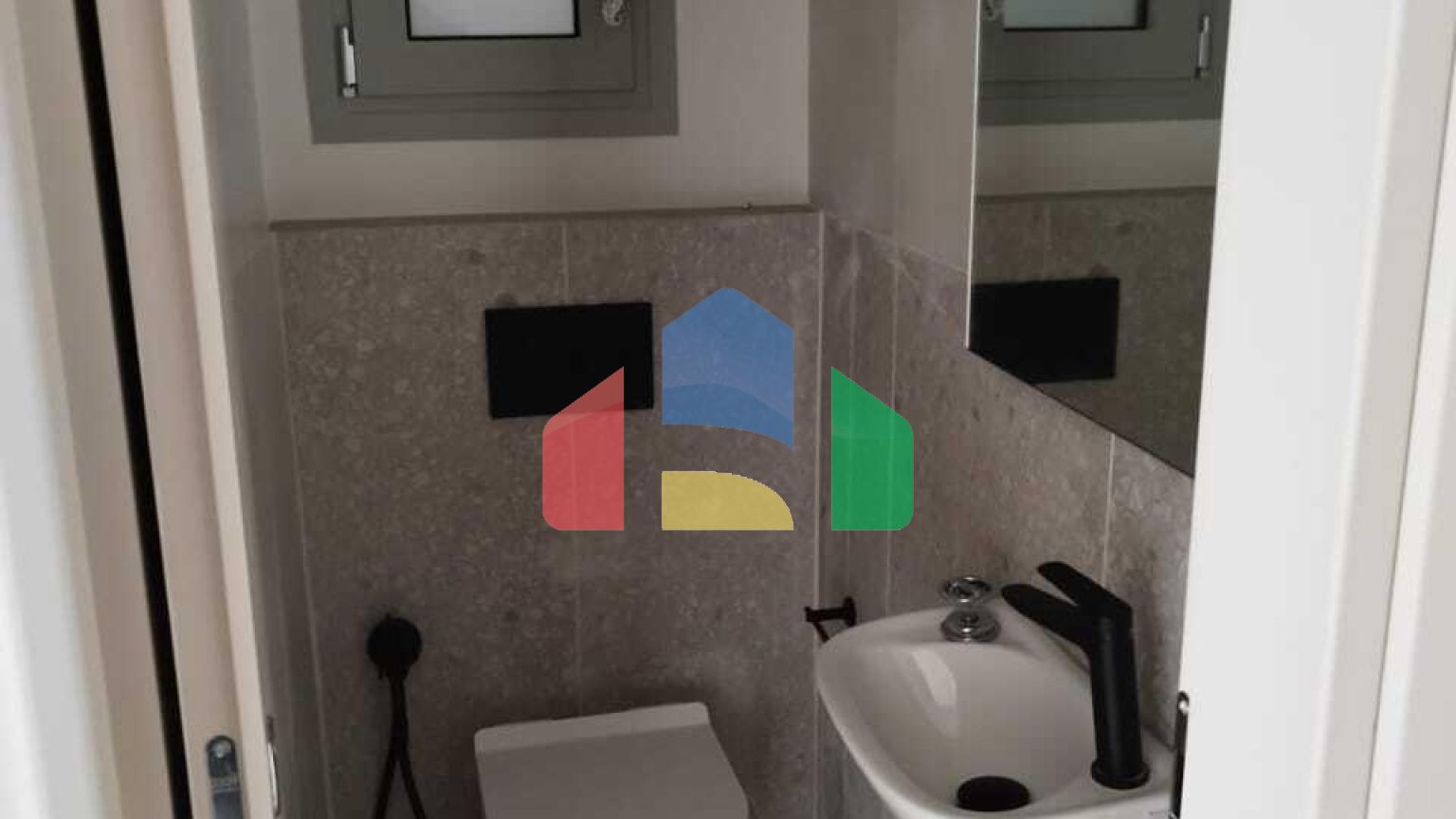 Продаж - Квартира 82 m² в Афінах