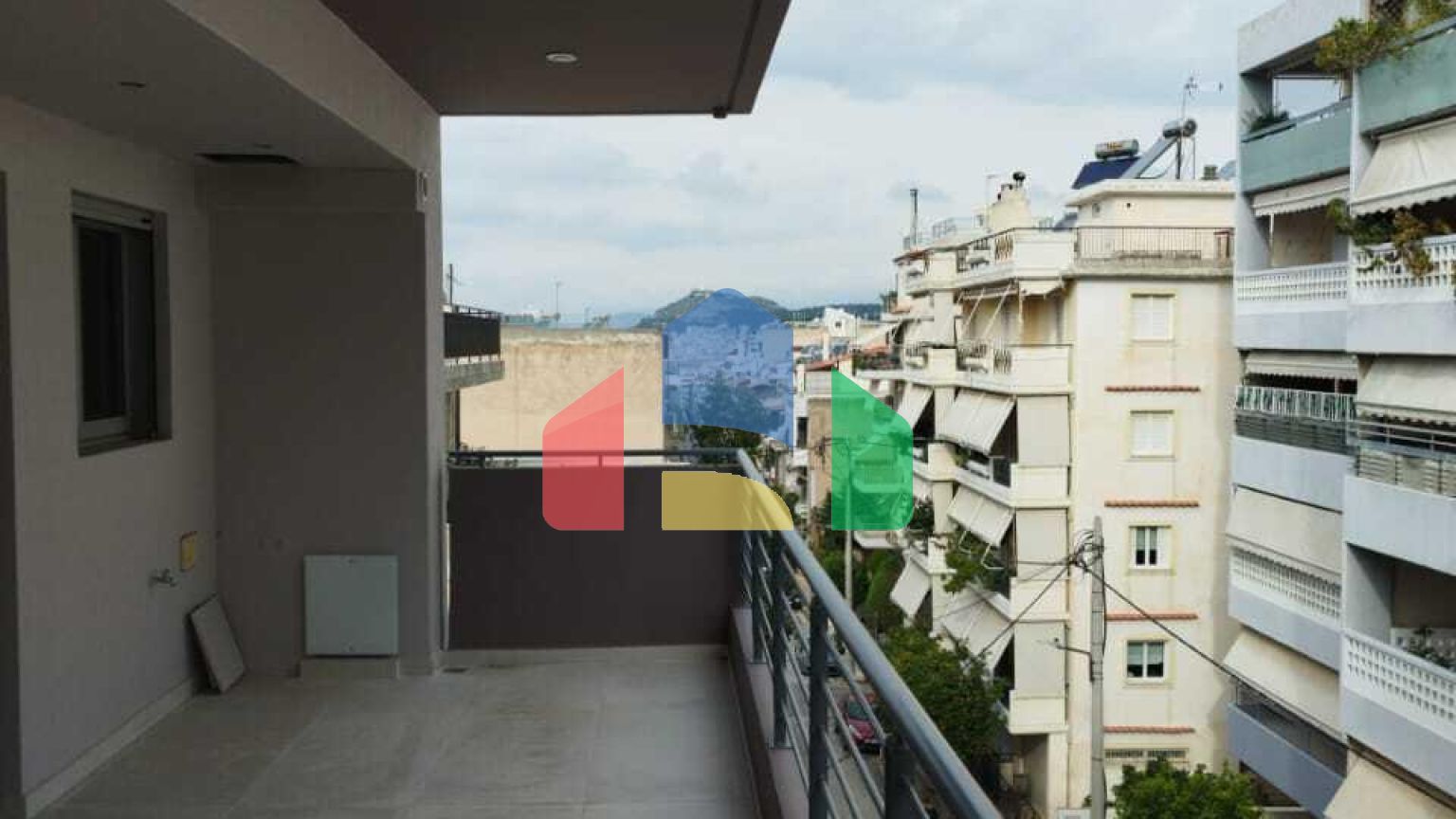 Продаж - Квартира 82 m² в Афінах