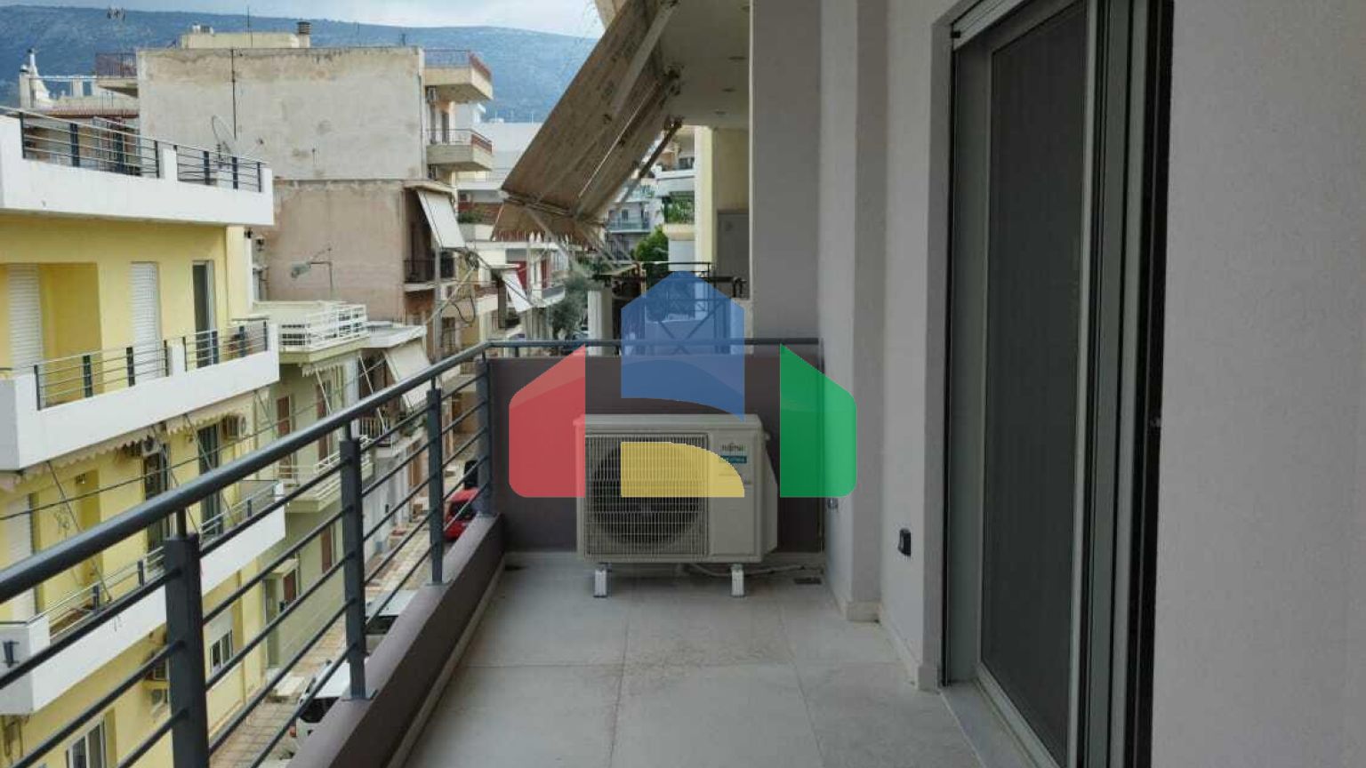 Продаж - Квартира 82 m² в Афінах