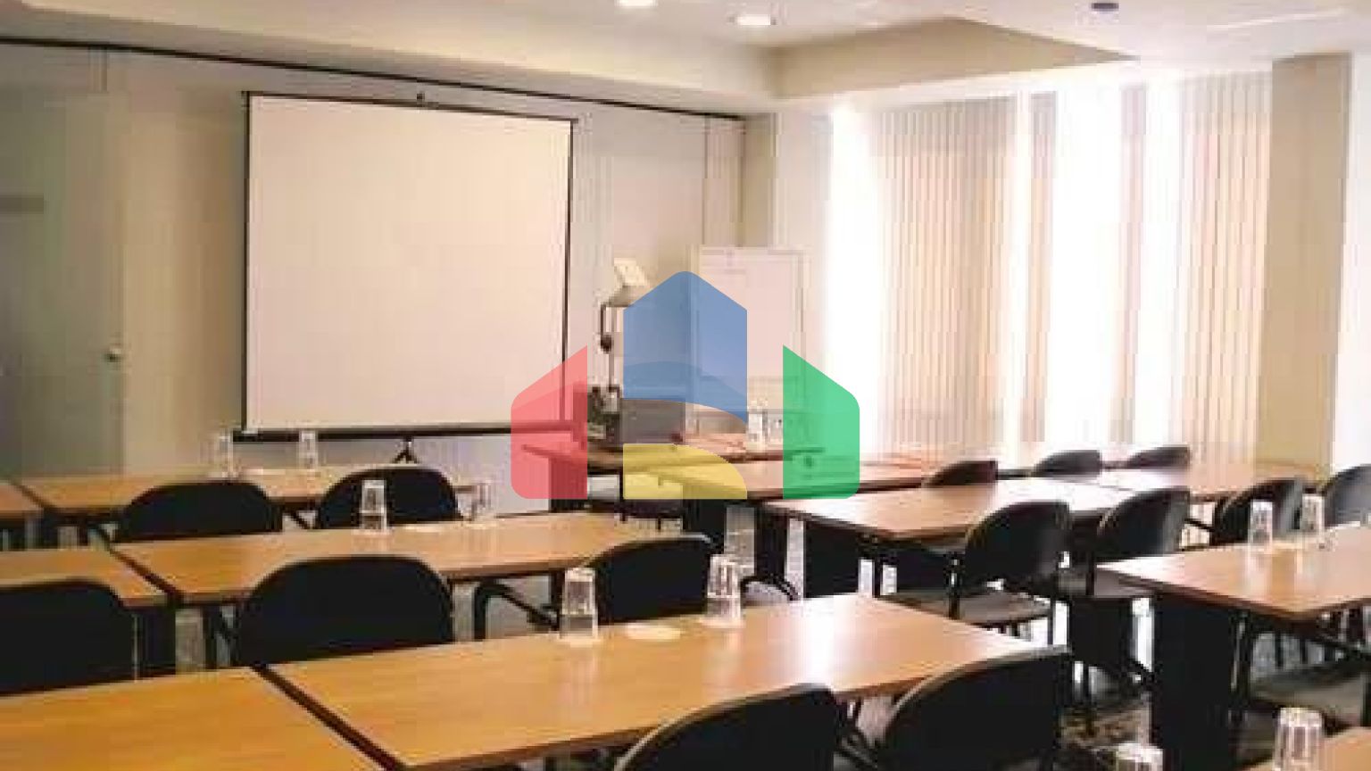 Продажа - Коммерческое помещение 400 m² в Афинах