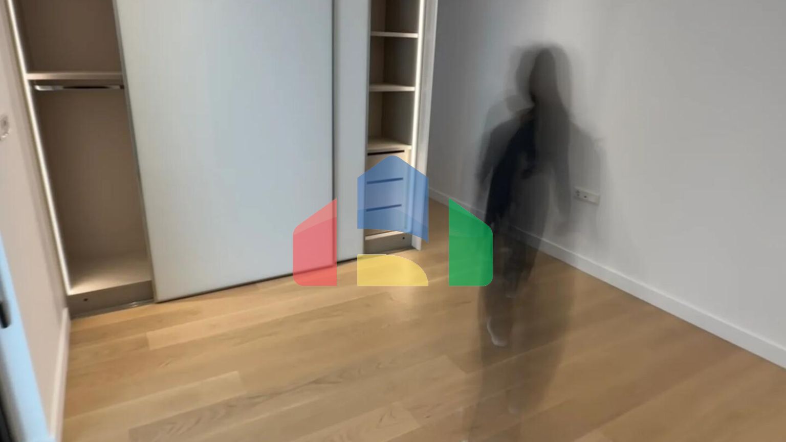 Продаж - Таунхаус 310 m² в Афінах