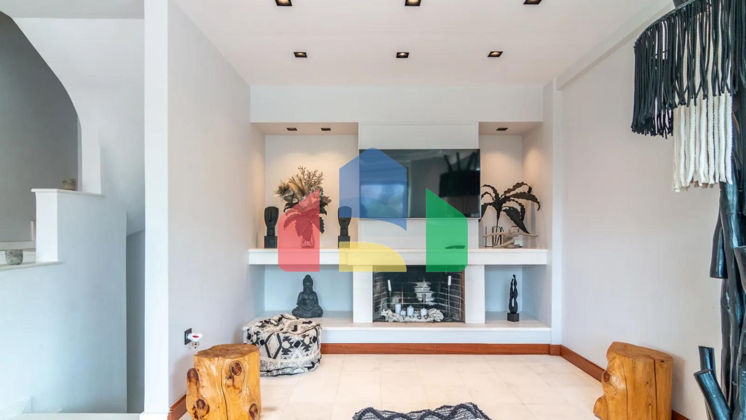 Продажа - Коттедж 270 m² в Афинах