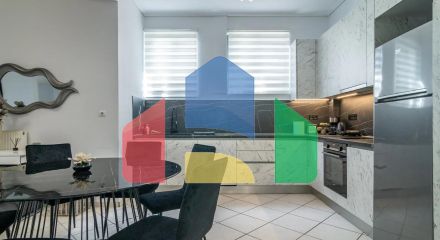 Продажа - Коттедж 270 m² в Афинах