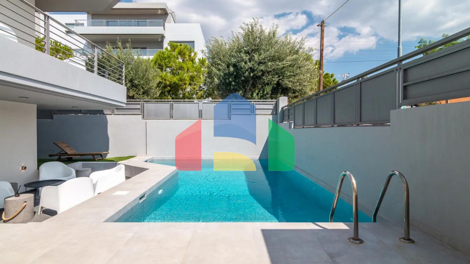 Продажа - Коттедж 270 m² в Афинах