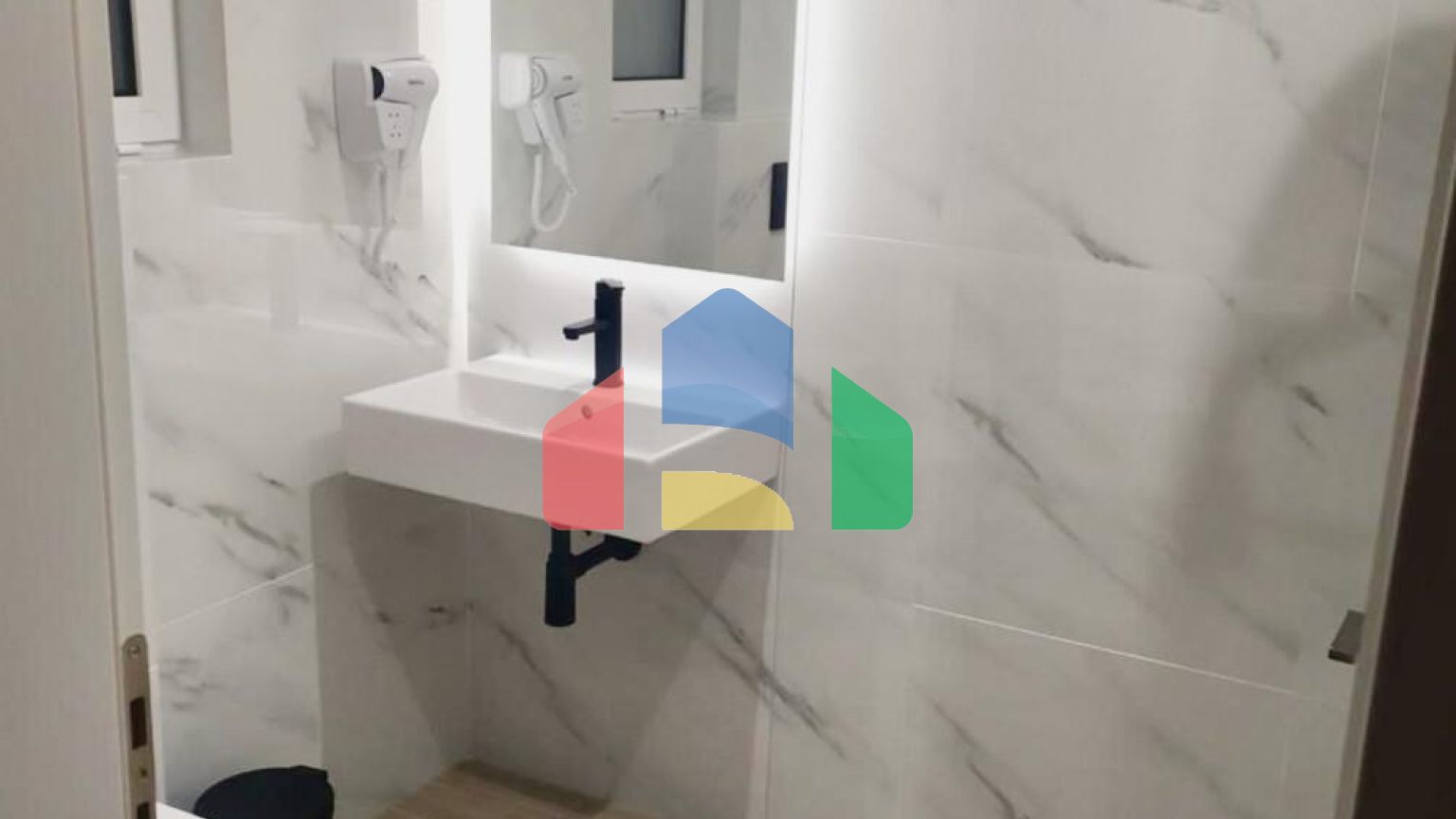 Продаж - Квартира 67 m² в Афінах