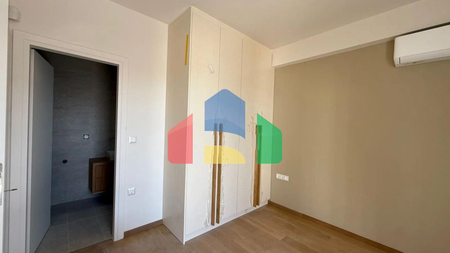 Продаж - Квартира 76 m² в Афінах