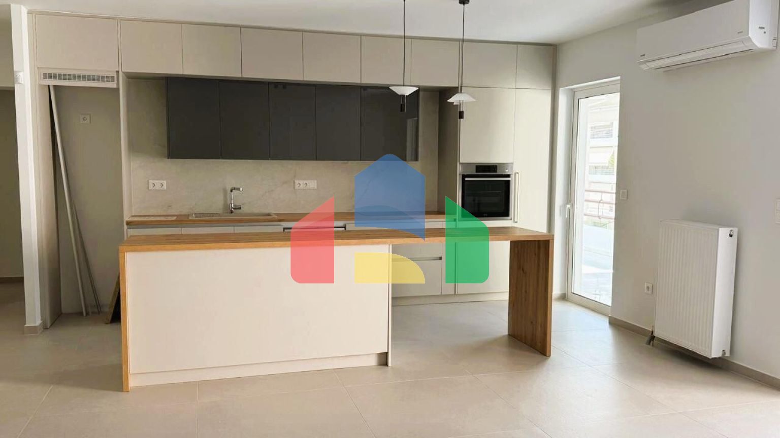 Продаж - Квартира 115 m² в Афінах