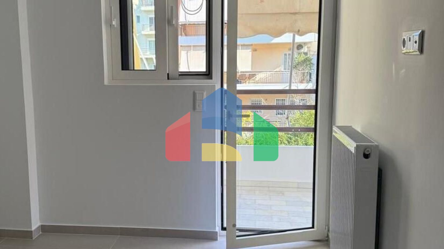 Продаж - Квартира 115 m² в Афінах