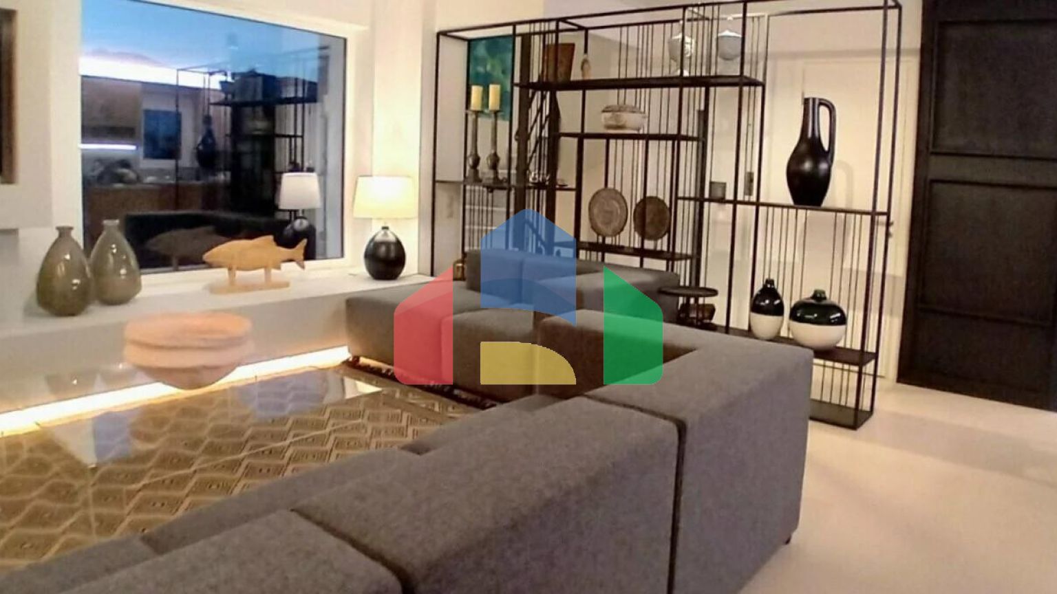 Продаж - Котедж 326 m² в Афінах