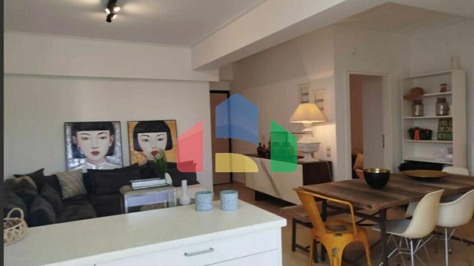 Продаж - Котедж 326 m² в Афінах