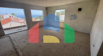Продажа - Здание 365 m² в Кавале