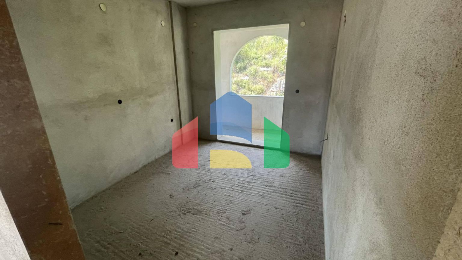 Продажа - Здание 365 m² в Кавале