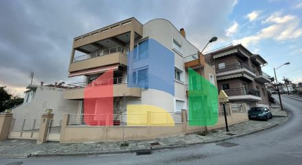 Продаж - Таунхаус 250 m² в Кавалі