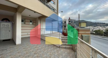Продаж - Таунхаус 250 m² в Кавалі