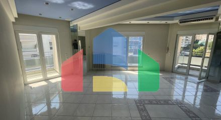 Продаж - Квартира 112 m² в Кавалі
