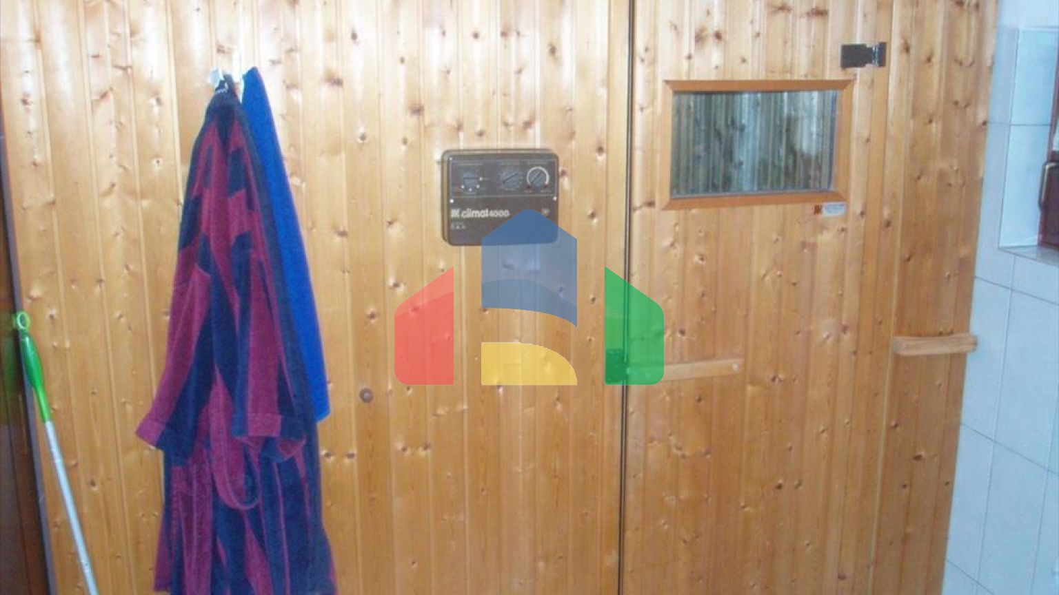 Продаж - Котедж 250 m² в Кавалі