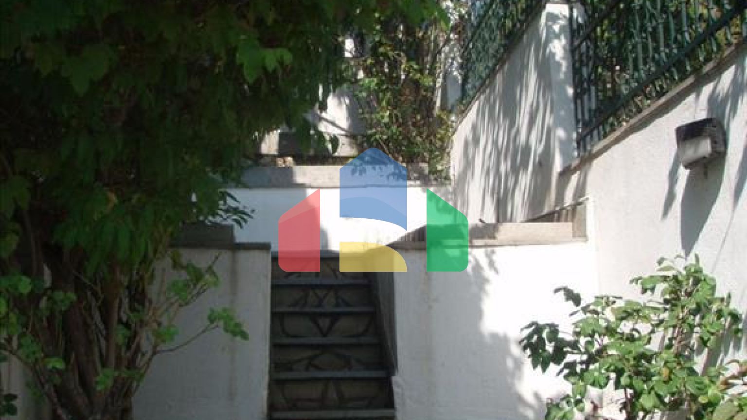 Продаж - Котедж 250 m² в Кавалі