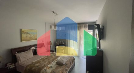 Продаж - Комплекс 430 m² в Кавалі