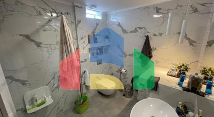 Продаж - Комплекс 430 m² в Кавалі