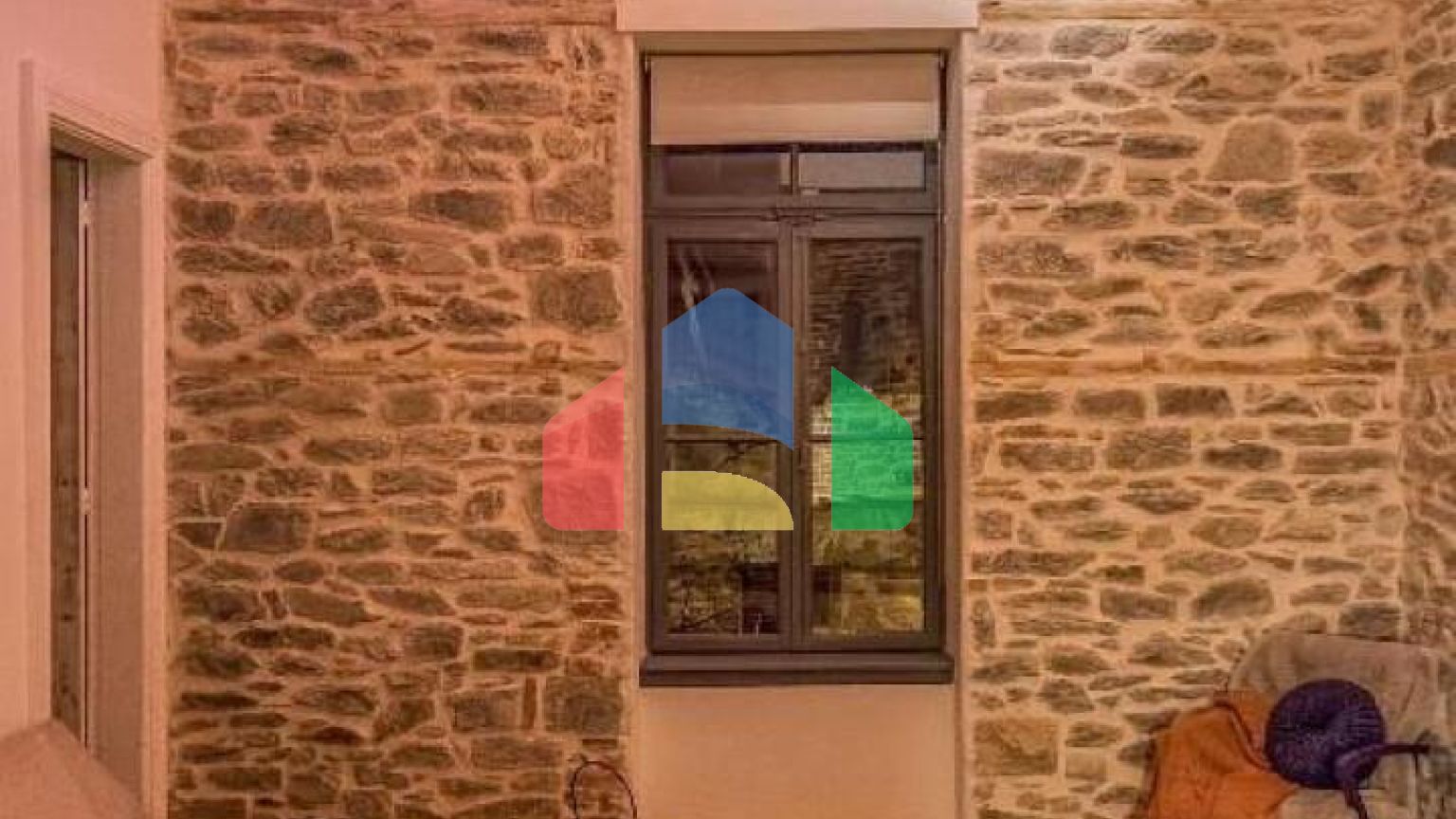 Продаж - Готель 376 m² в Кавалі