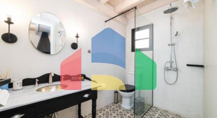 Продаж - Готель 376 m² в Кавалі