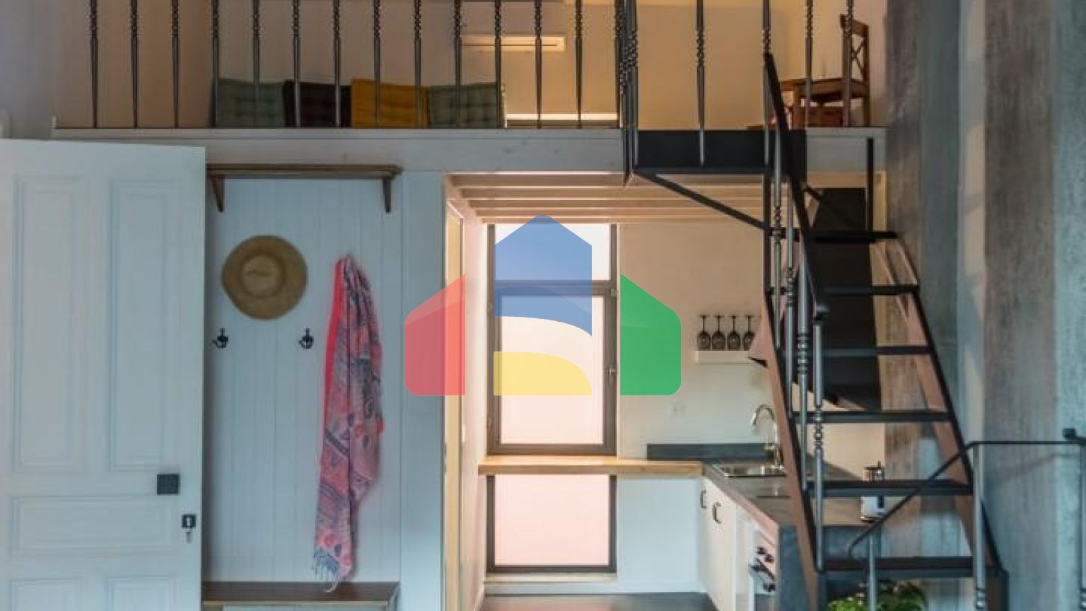 Продаж - Готель 376 m² в Кавалі