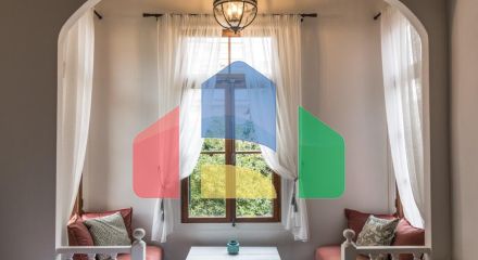 Продаж - Готель 376 m² в Кавалі