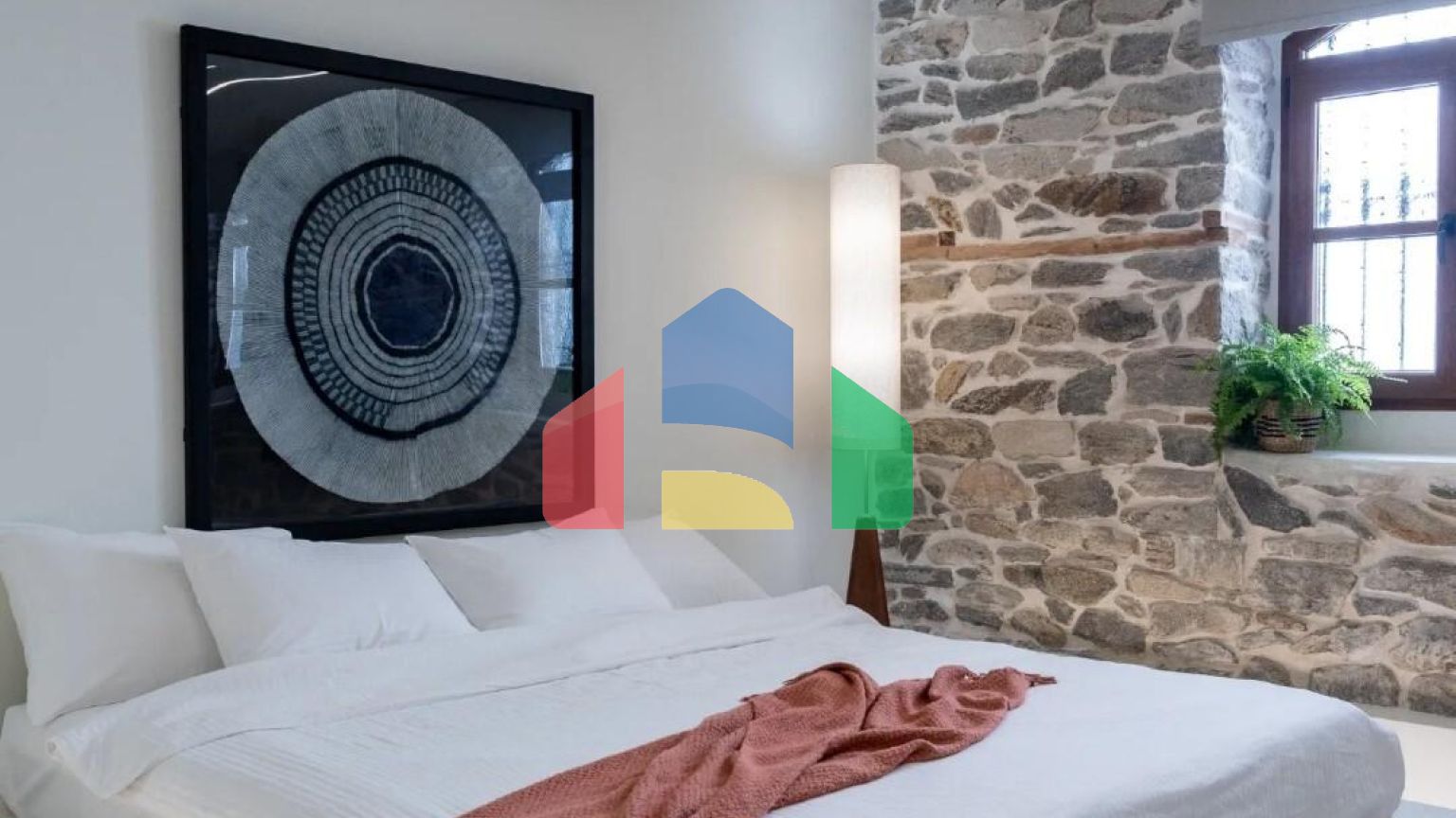 Продаж - Готель 376 m² в Кавалі