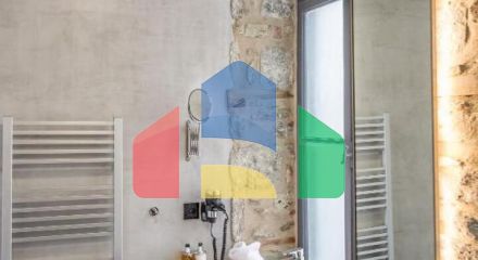 Продаж - Готель 376 m² в Кавалі