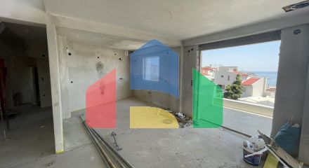 Продаж - Таунхаус 204 m² в Кавалі