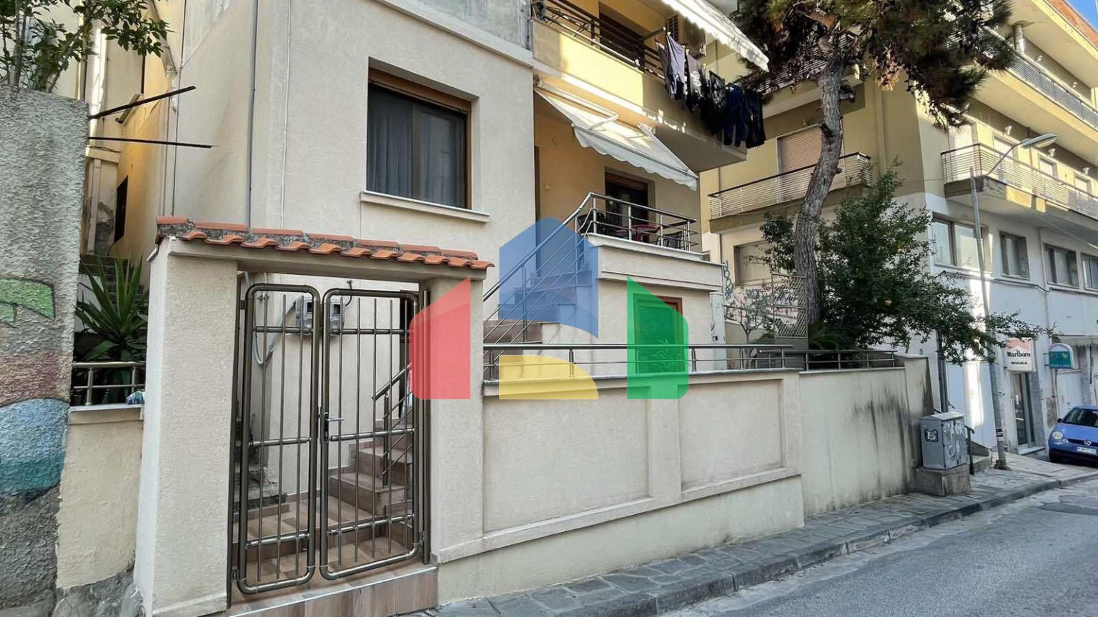 Продаж - Квартира 75 m² в Кавалі