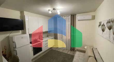 Продаж - Квартира 75 m² в Кавалі