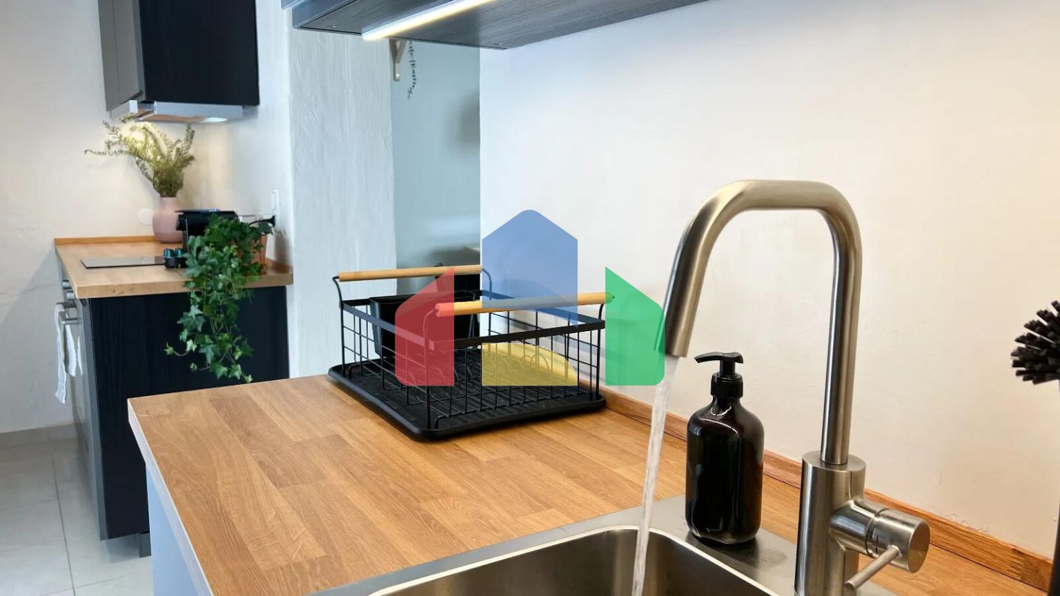 Продаж - Квартира 65 m² в Кавалі