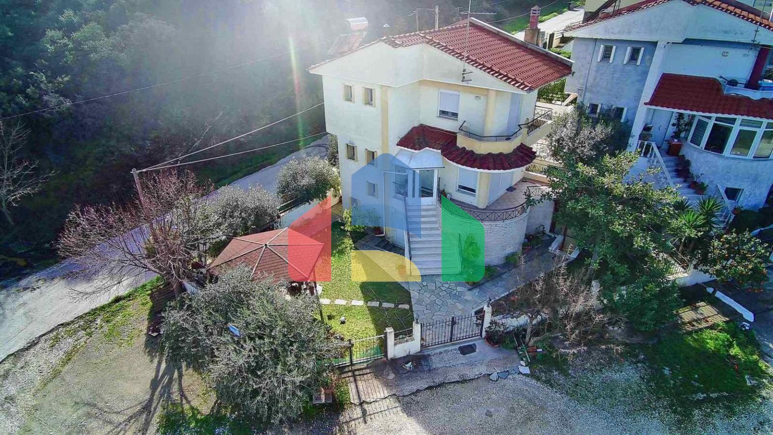 Продаж - Котедж 180 m² в Кавалі