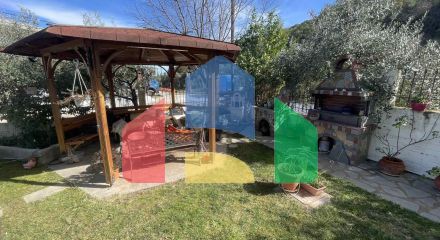 Продаж - Котедж 180 m² в Кавалі