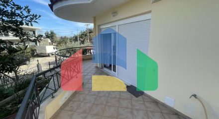 Продаж - Котедж 180 m² в Кавалі